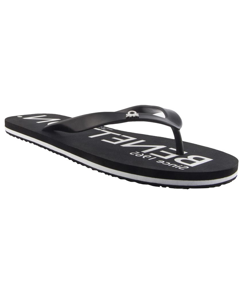 ucb black flip flops